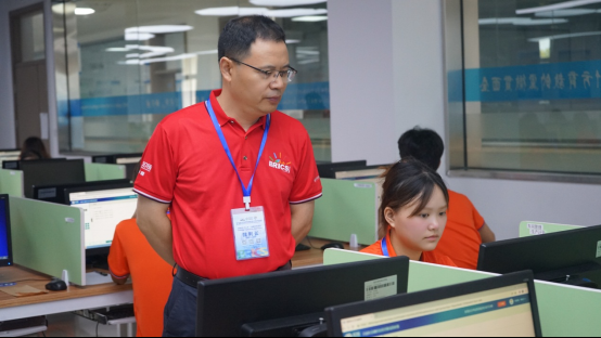 说明: C:\Users\Administrator\AppData\Roaming\Tencent\Users\396959080\QQ\WinTemp\RichOle\E5WY1~9[42GWA3GAW[Y@CU9.png