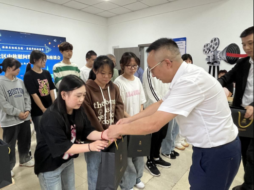 说明: C:\Users\Administrator\AppData\Roaming\Tencent\Users\396959080\QQ\WinTemp\RichOle\ZP[]U7X9GX~{2LZ0RU%P[G0.png