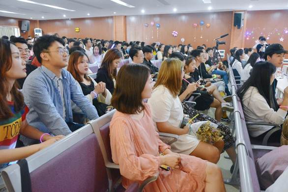 2018-05-25 04.21.18 1