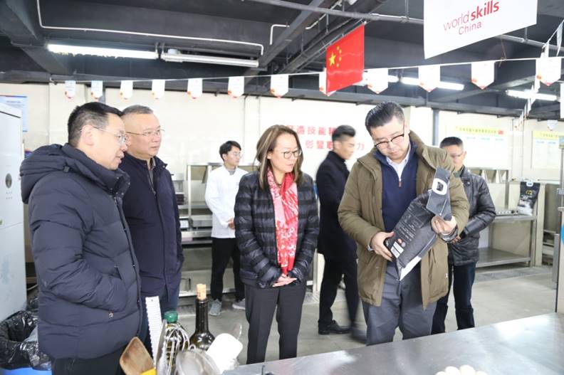 说明: C:\Users\Administrator\Desktop\与麦德龙签约（2023.2.16）\IMG_3783.JPG