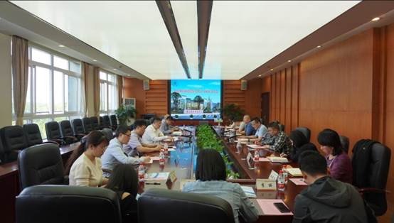 说明: http://www.cqbvc.edu.cn/__local/1/87/BF/1B325B8CB4607C889E767103EAA_4FB04F86_11EB2.png