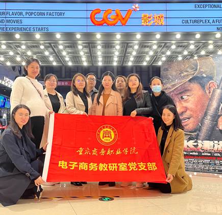 45255A8F4BB851CBDA62E8975605572A